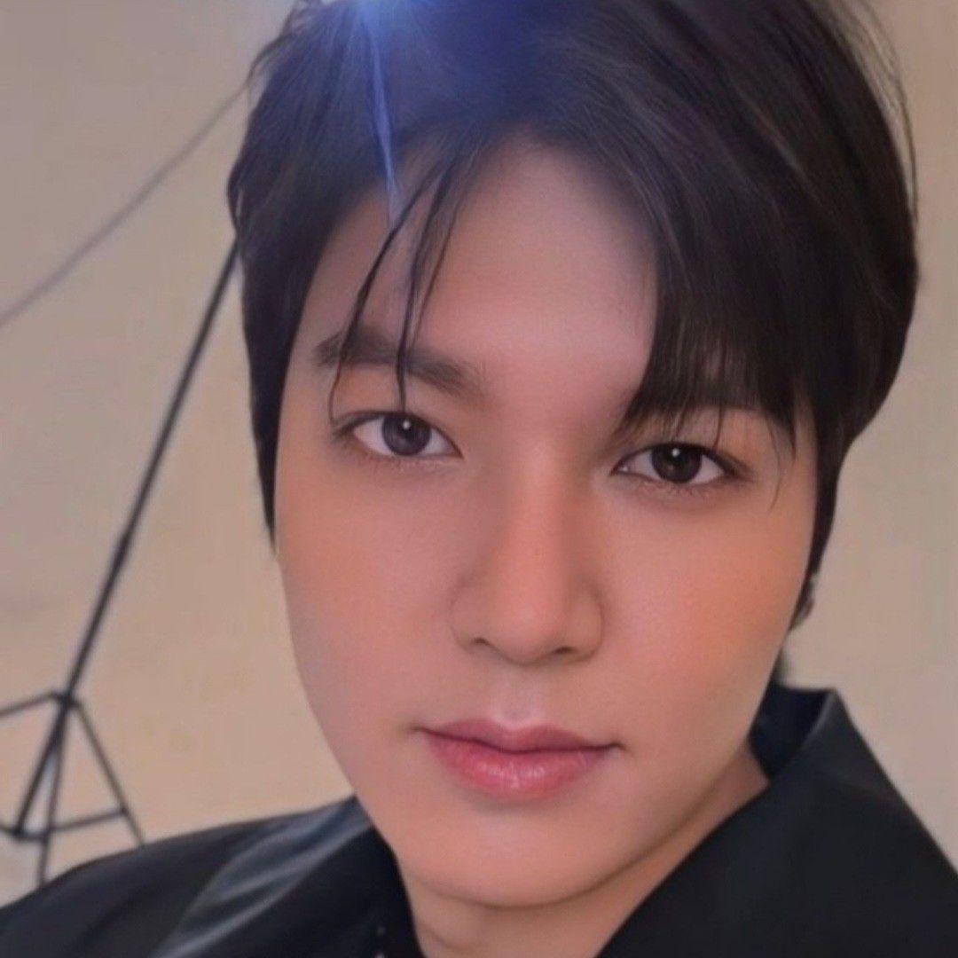 イ・ミンホの最近の活動ショット