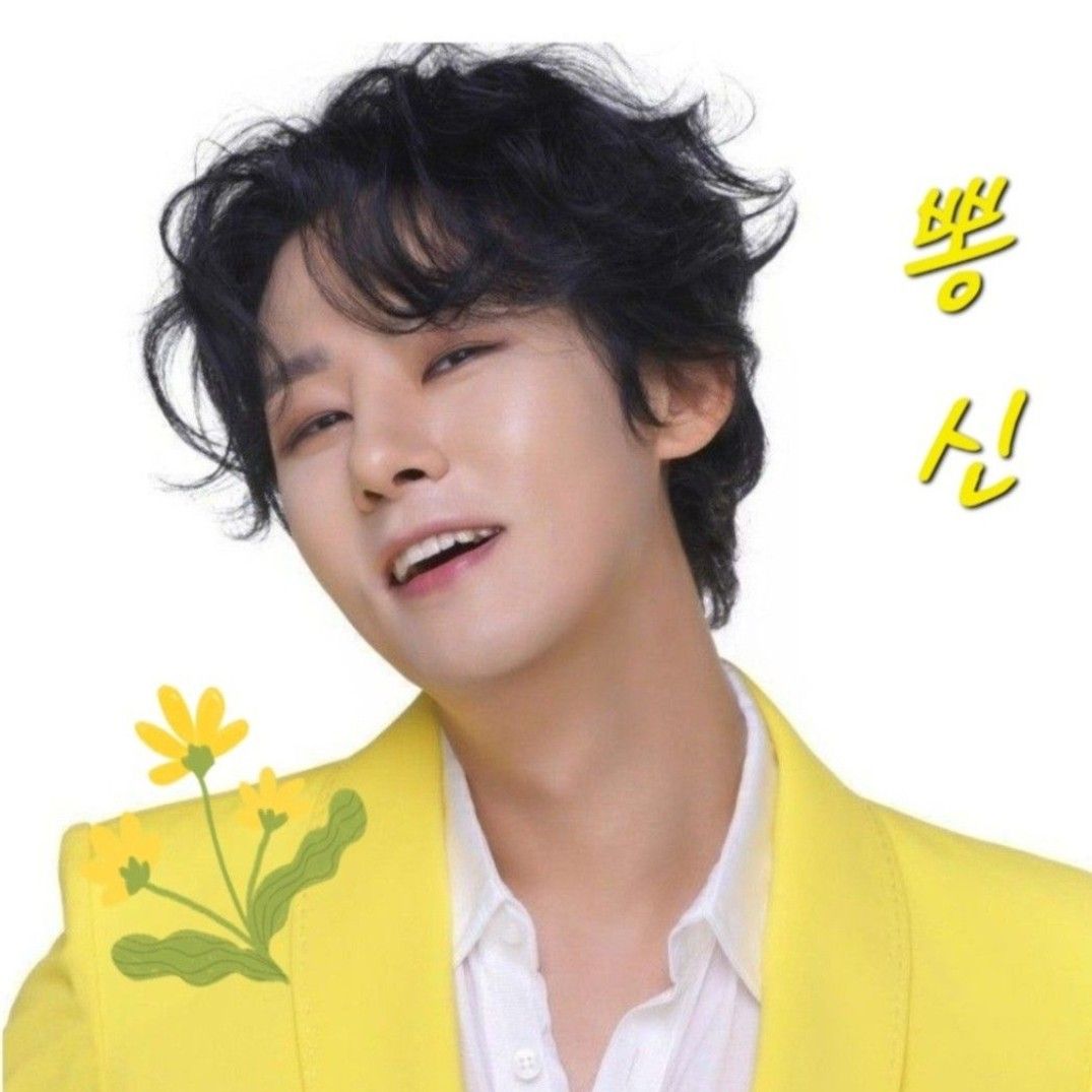 A moment captured by a fan of Kang Moonkyung