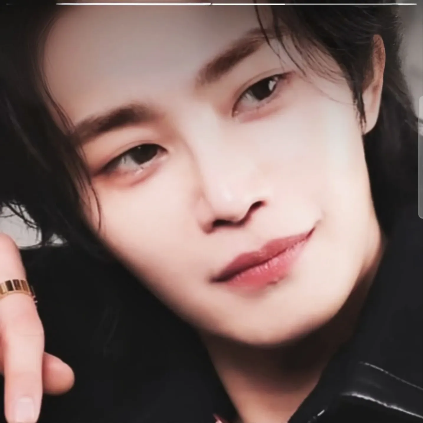 Behind-the-scenes cut of Kim Jaeyoung