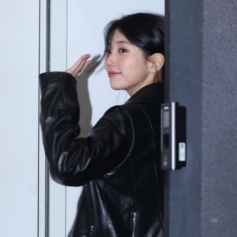 Latest photo of Bae Suzy