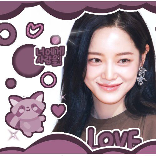 Latest photo of Kim Sejeong