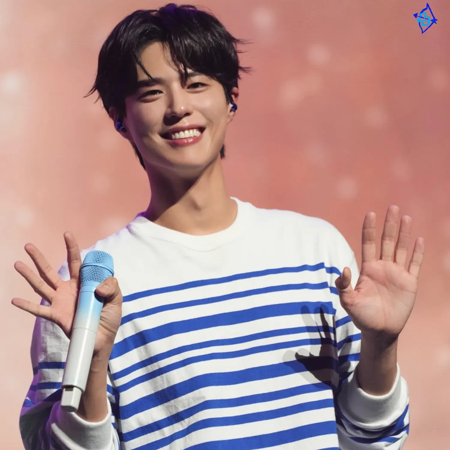 A moment captured by a fan of Park Bogum