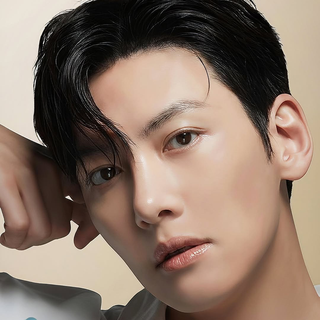 A moment captured by a fan of Ji Changwook