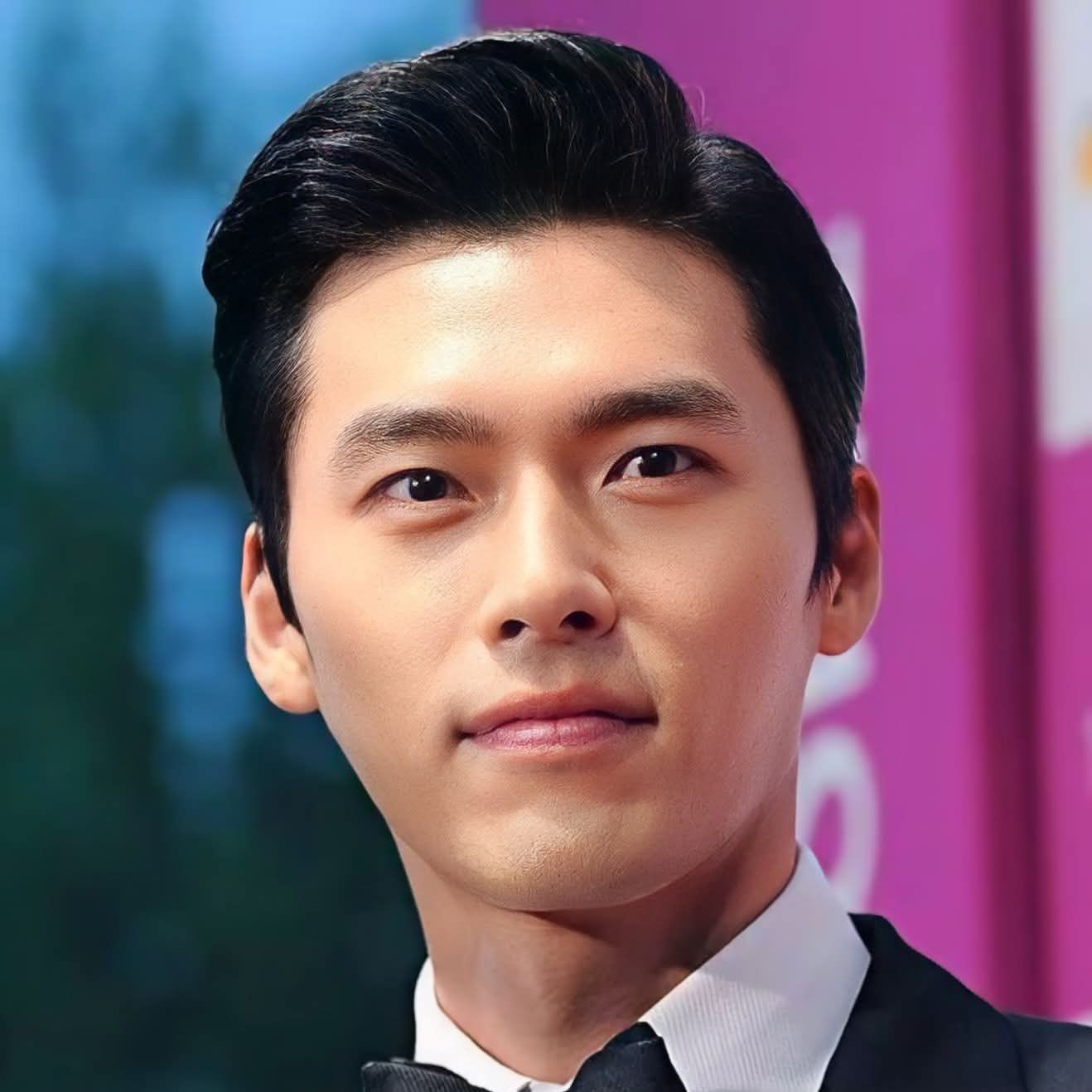Foto kegiatan terbaru dari Hyun Bin