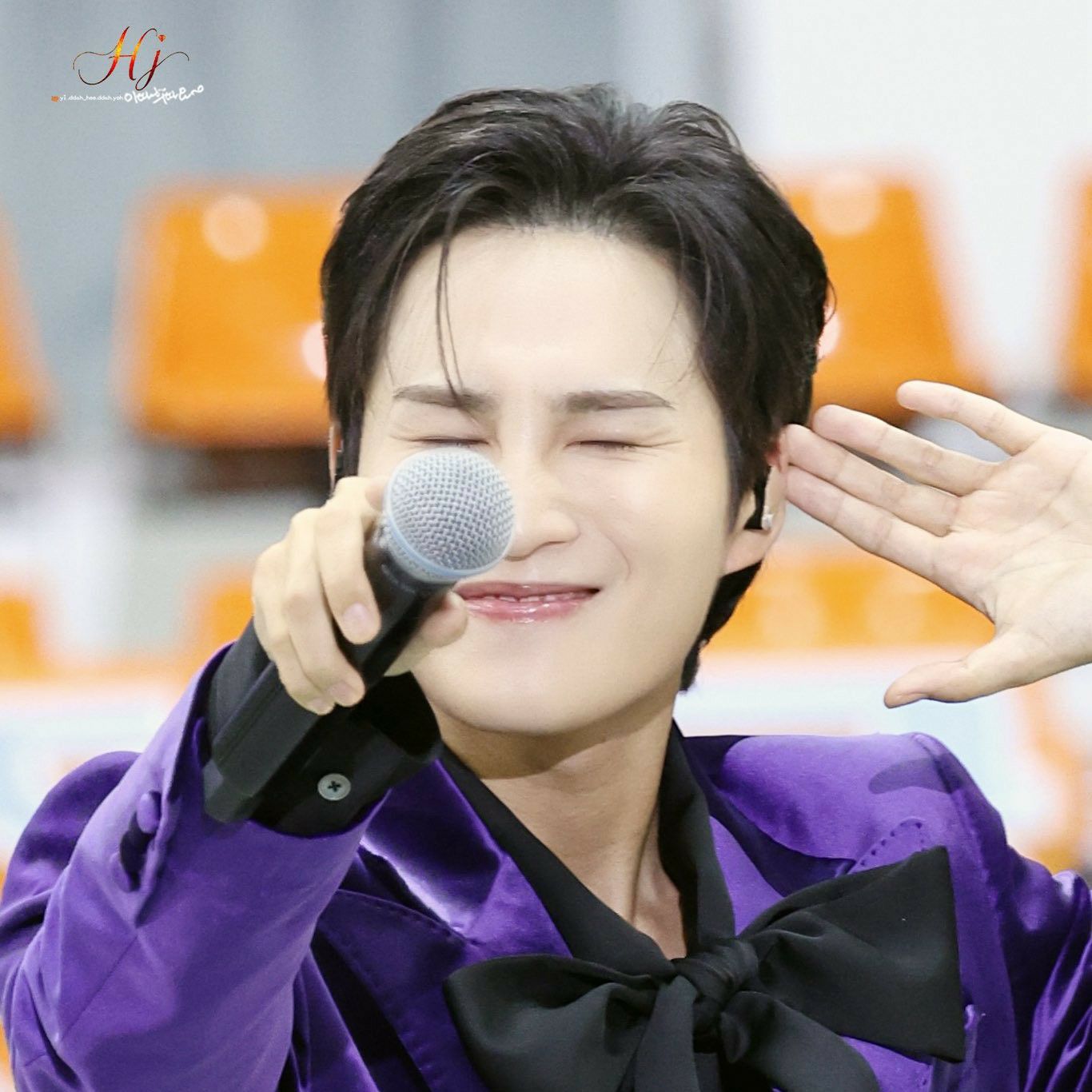 김희재의 비하인드 컷