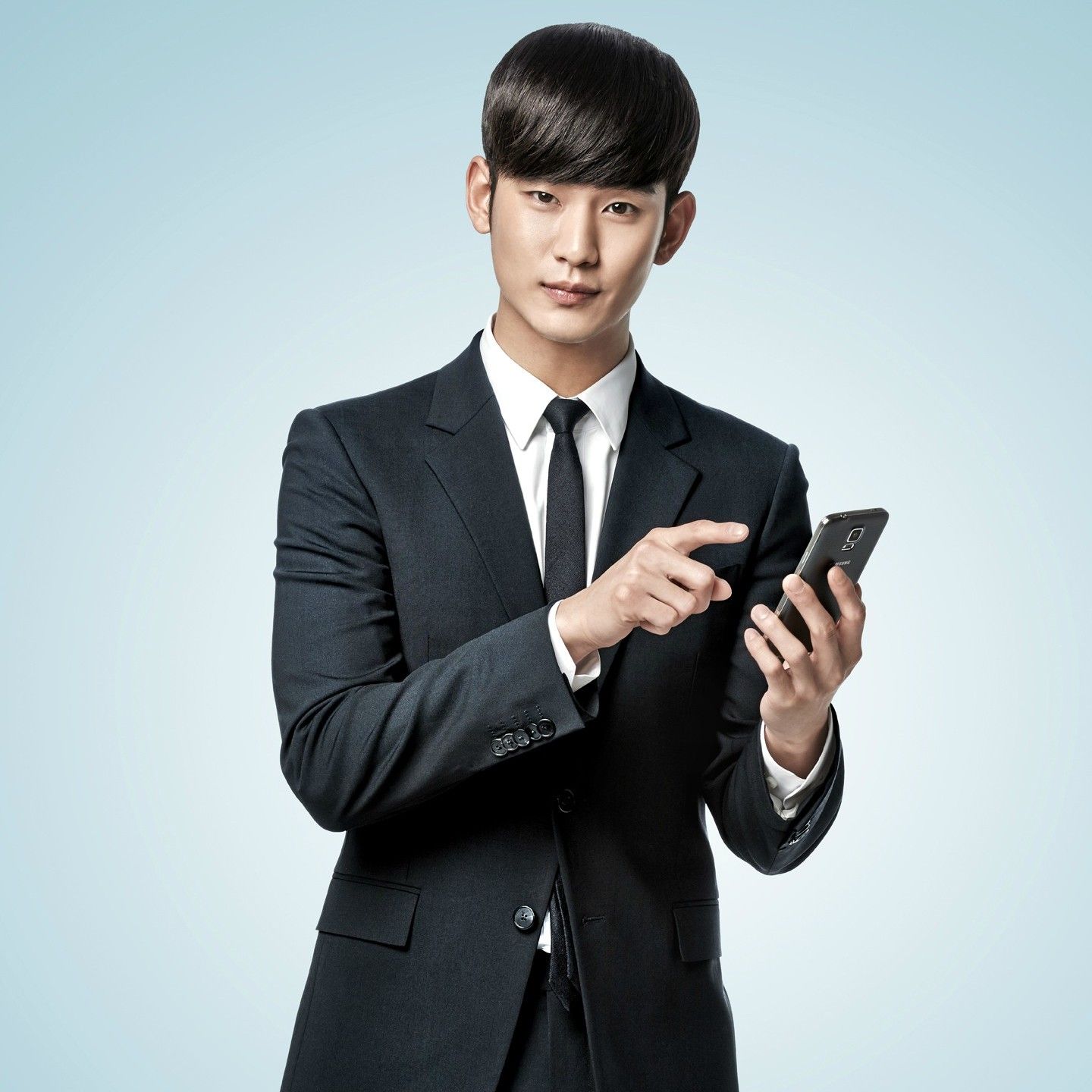 金秀贤的近期活动照