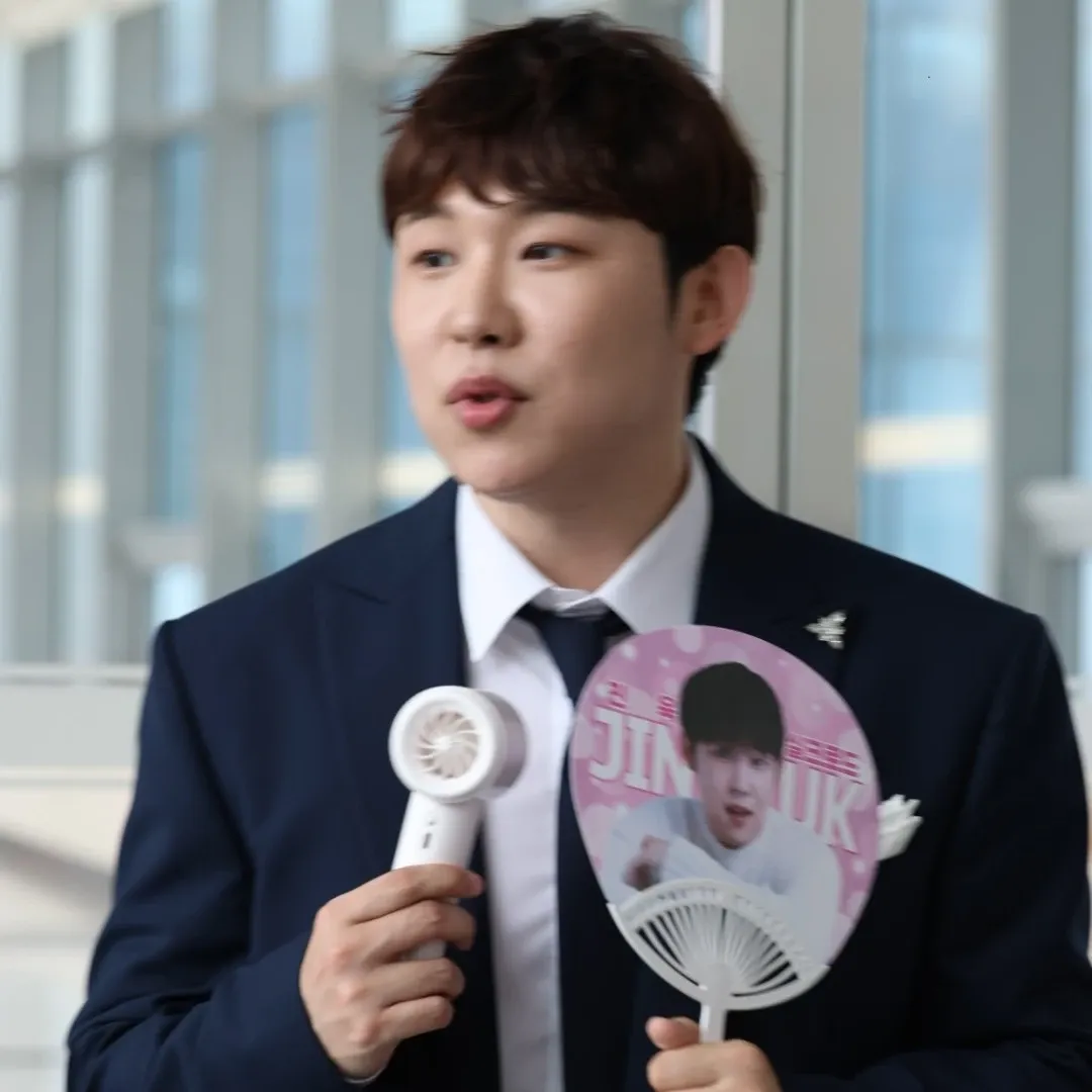 Latest photo of Jinuk