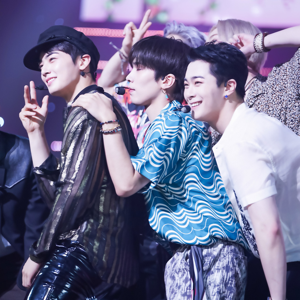 Recent activity shot of Cha Eunwoo