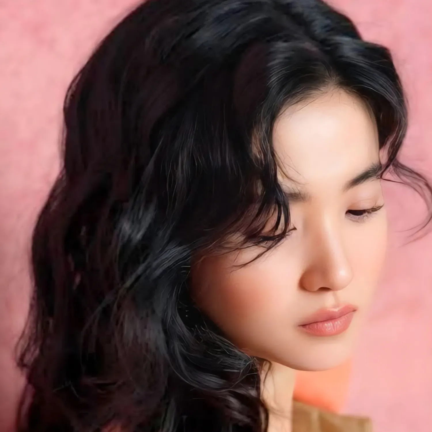 Behind-the-scenes cut of Kim Taeri