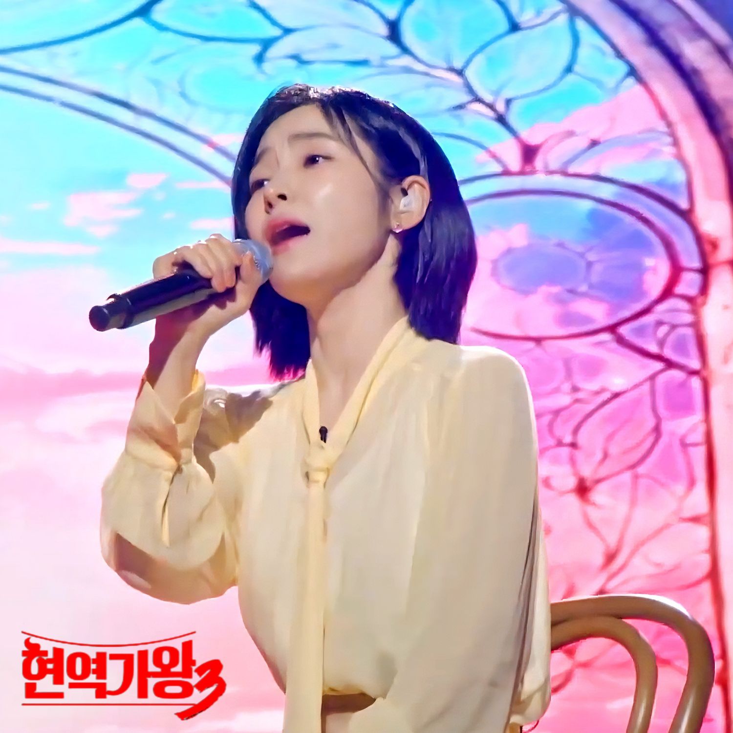 A moment captured by a fan of Hong Ja