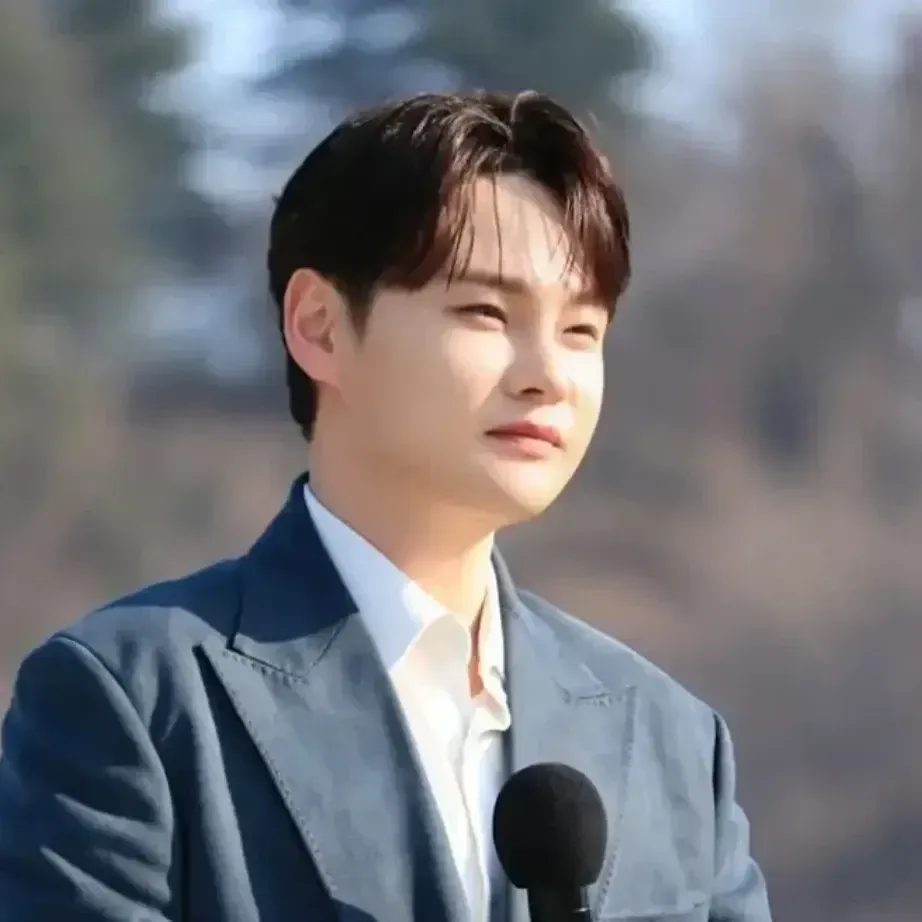 박서진 최근 활동샷