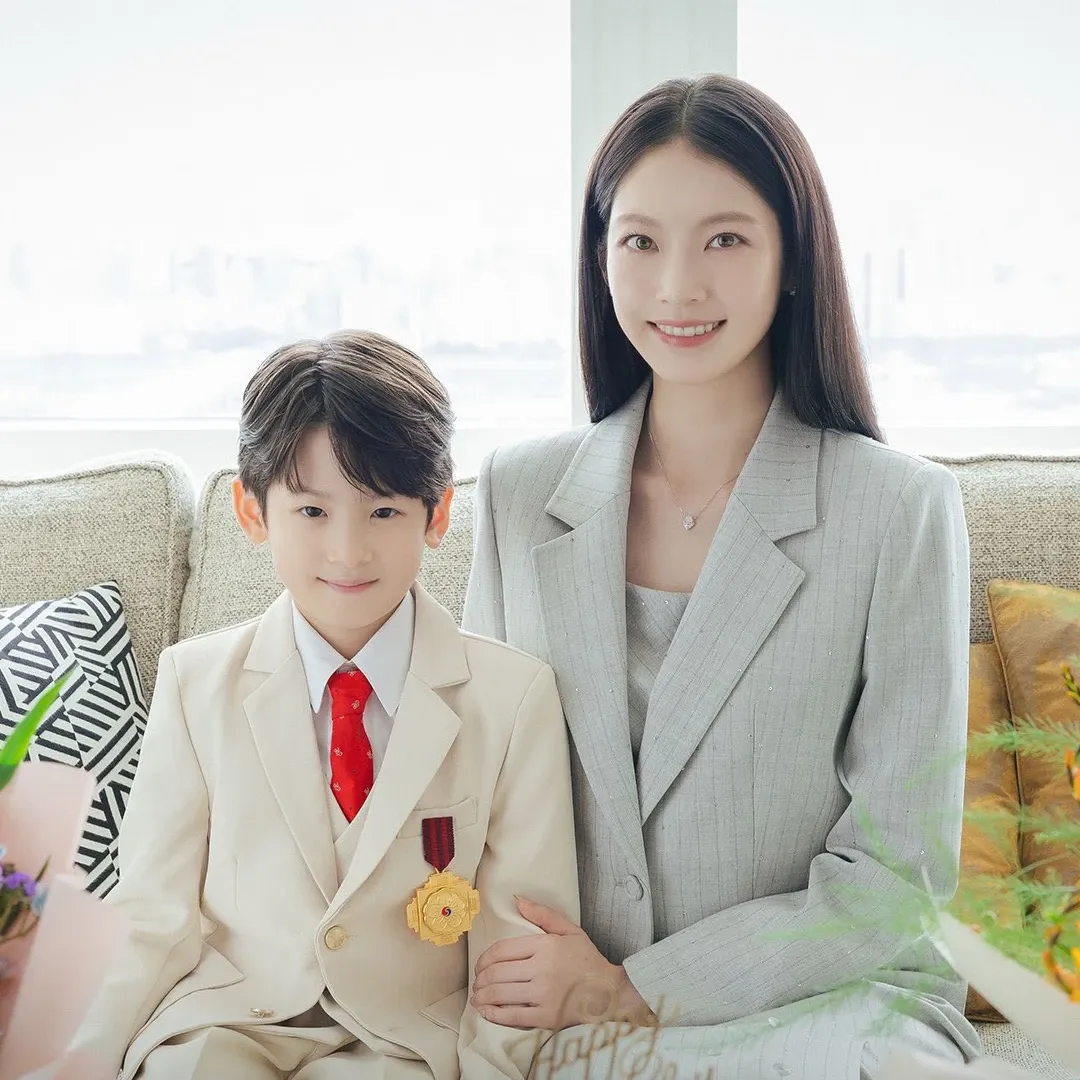 Latest photo of Gong Seungyeon