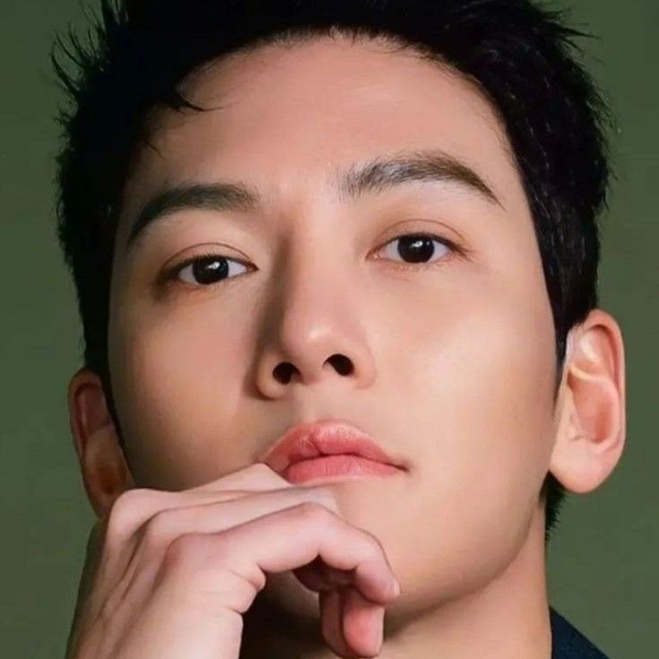 A moment captured by a fan of Ji Changwook