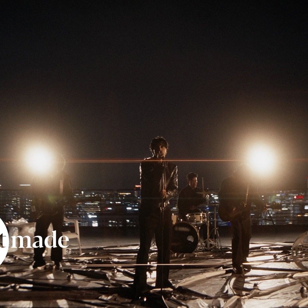 Momen yang diabadikan oleh penggemar Lee Seunggi