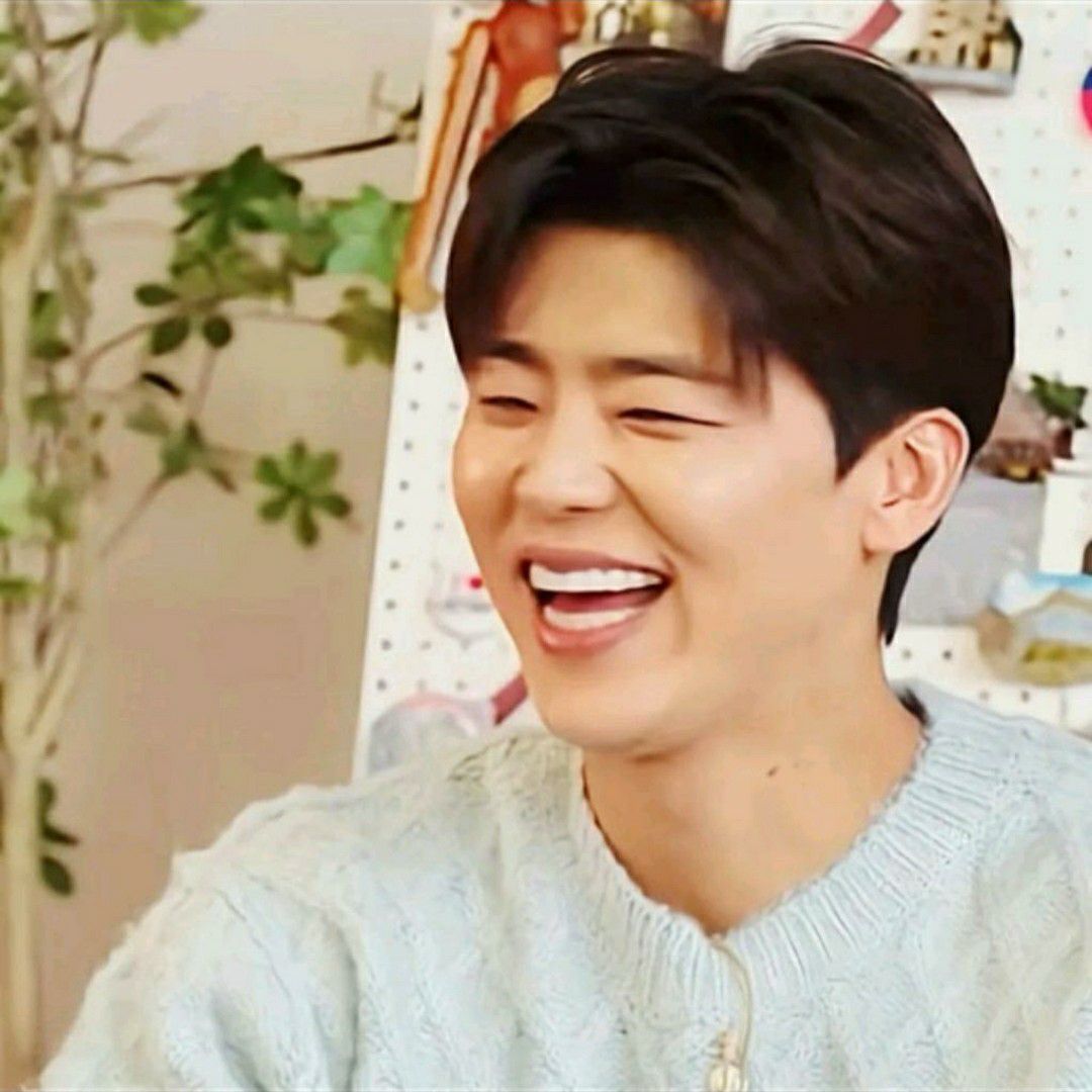 A moment captured by a fan of Park Jihyeon