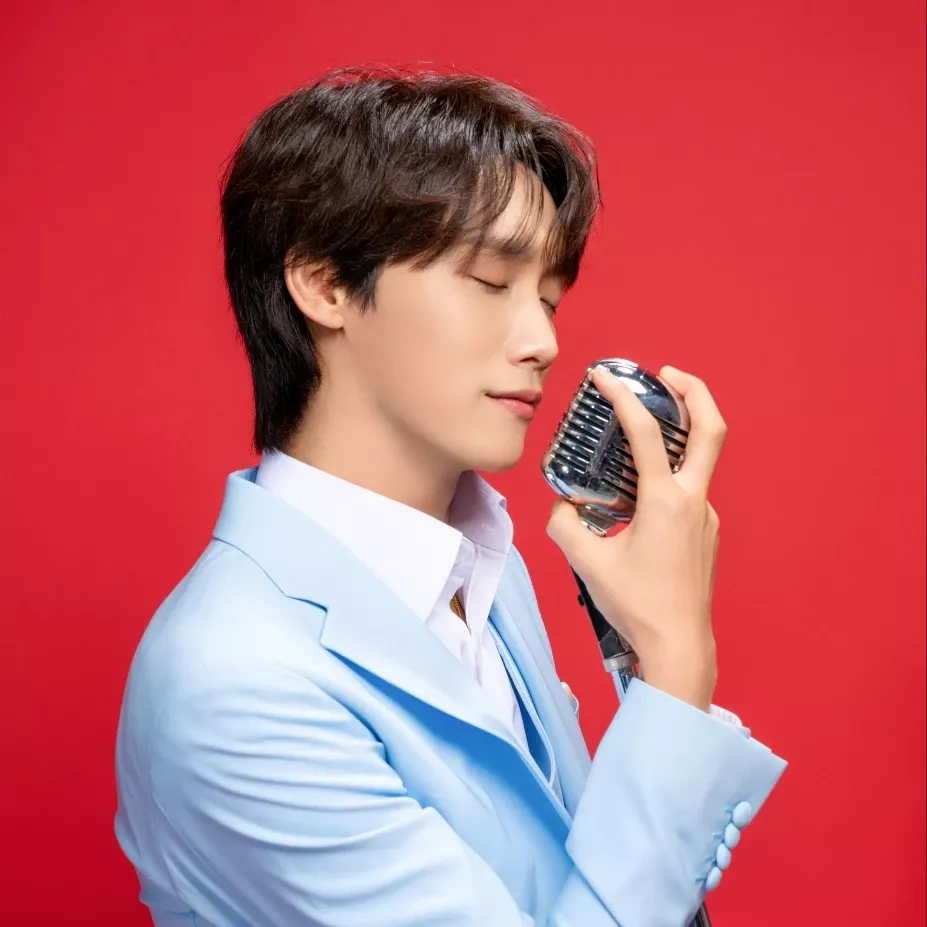Behind-the-scenes cut of Choi Woojin