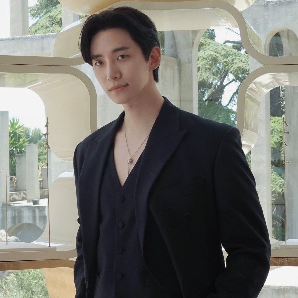 粉丝拍下的李俊昊瞬间