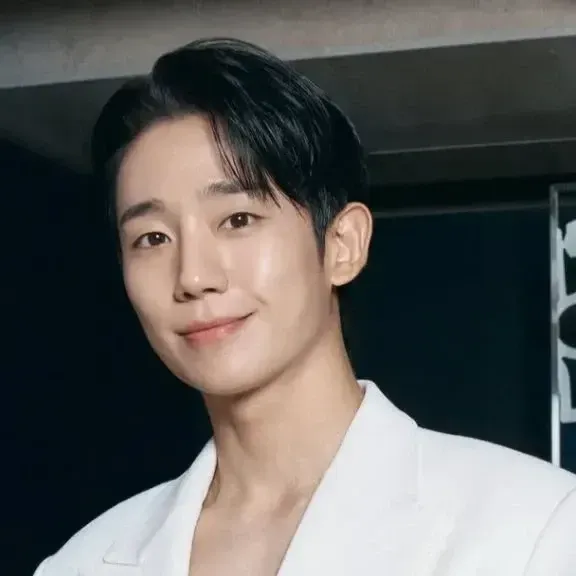 A moment captured by a fan of Jung Haein
