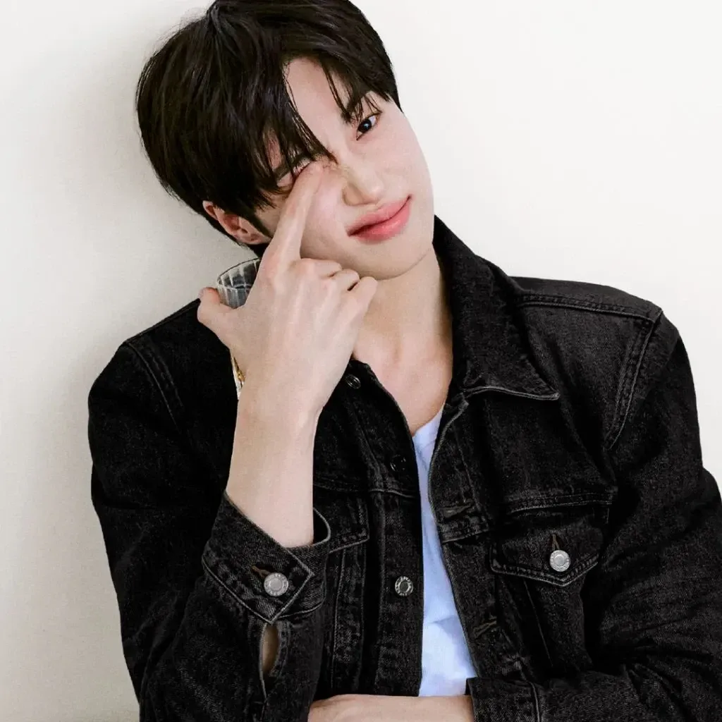 Latest photo of Byeon Wooseok