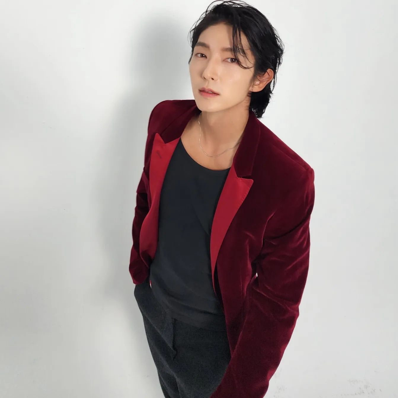 Latest photo of Lee Joongi