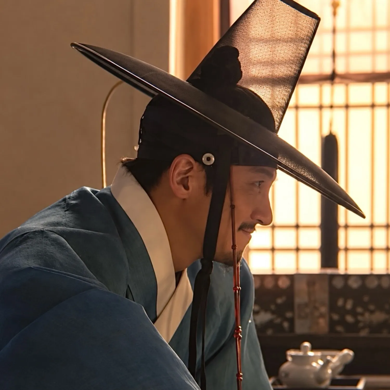 Behind-the-scenes cut of Ji Changwook