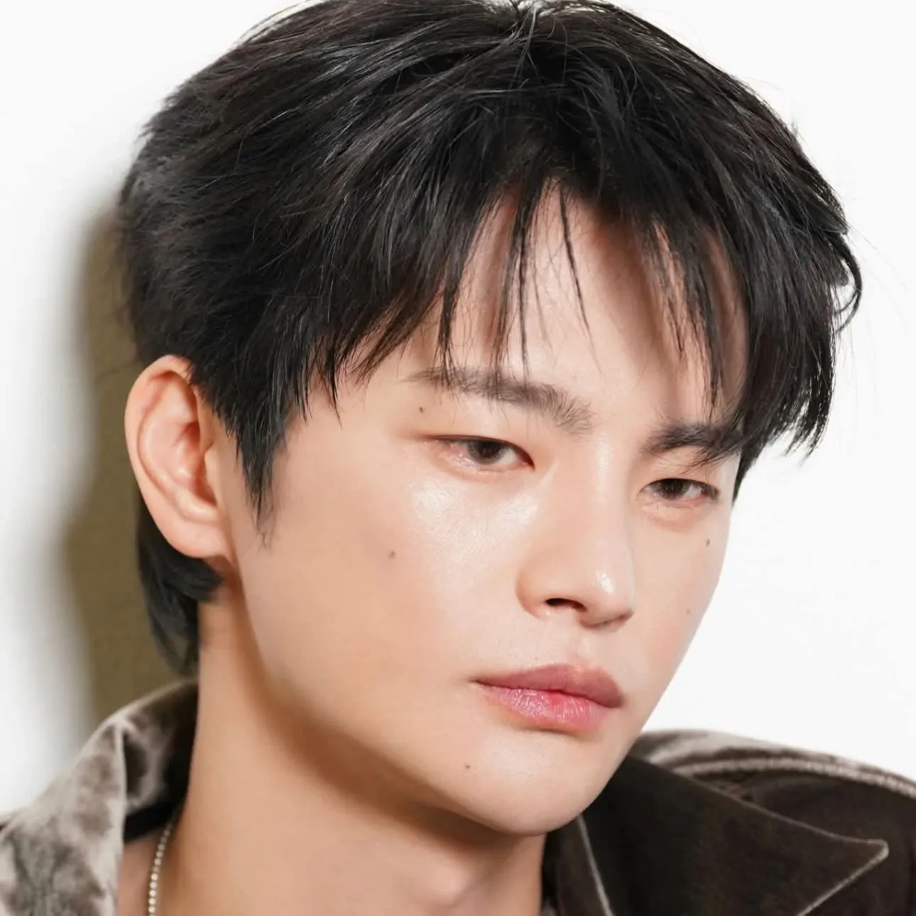 Cuplikan di balik layar dari Seo Inguk