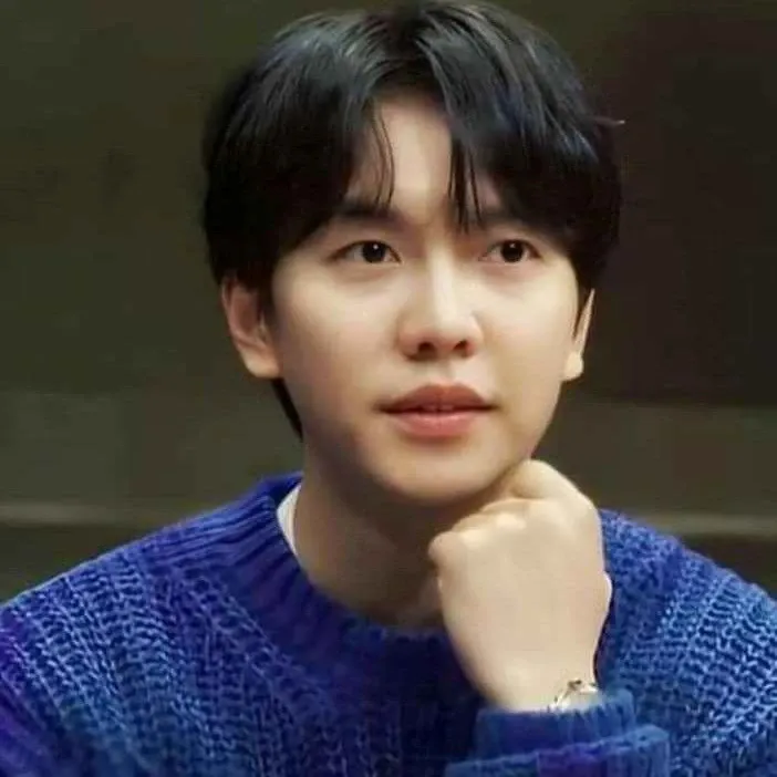 A moment captured by a fan of Lee Seunggi