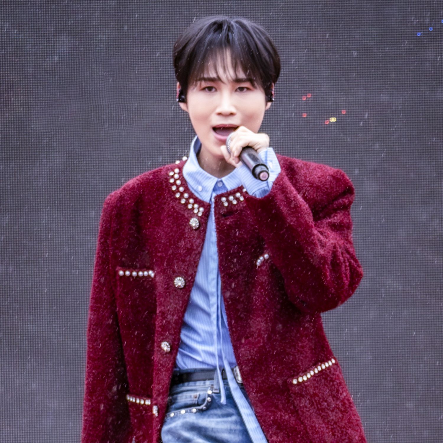 김희재의 비하인드 컷