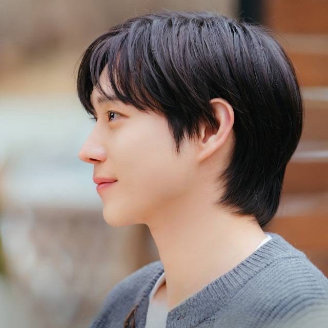 Recent activity shot of Kim Youngdae