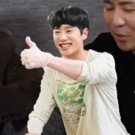 Behind-the-scenes cut of Lee Junyoung