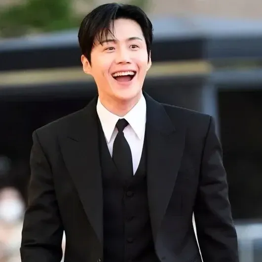 A moment captured by a fan of Kim Seonho