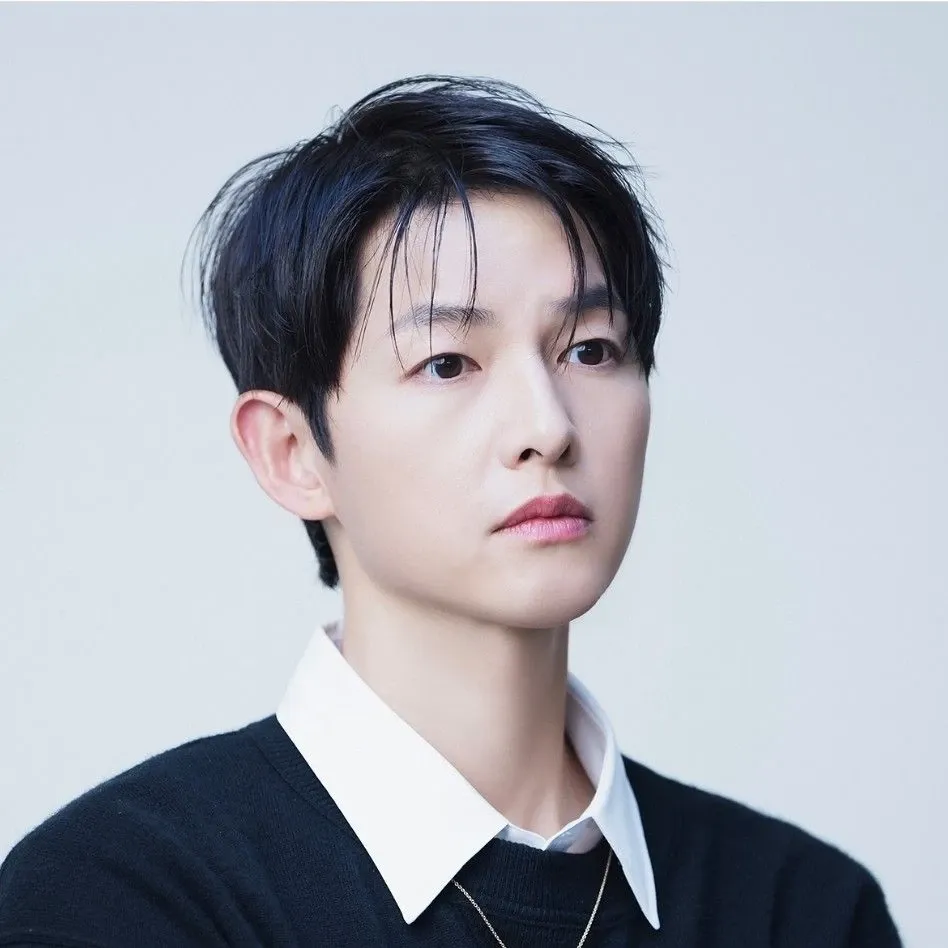Foto kegiatan terbaru dari Song Joongki
