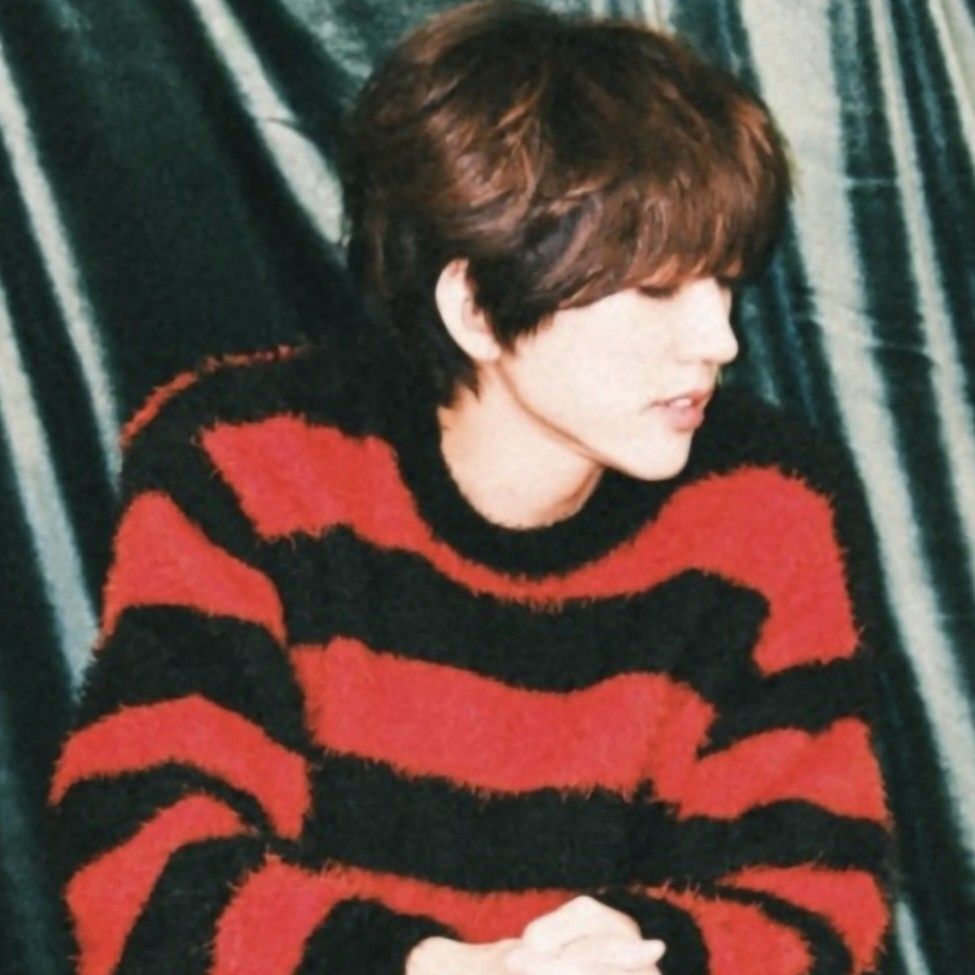 Recent activity shot of Lee Seungyoon