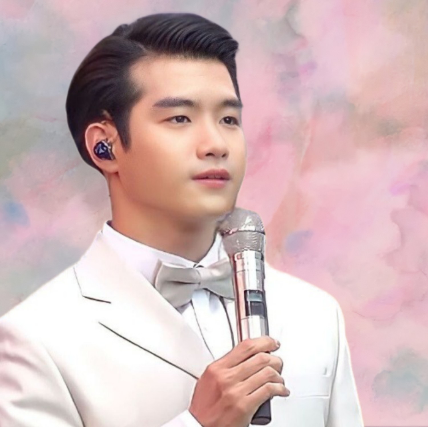 チョ・ミョンソプの最近の活動ショット