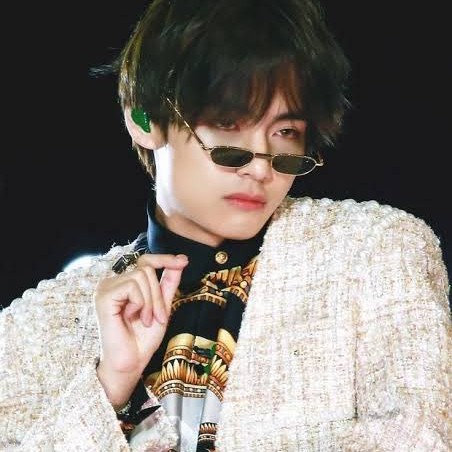 Recent activity shot of Kim Taehyung (V)