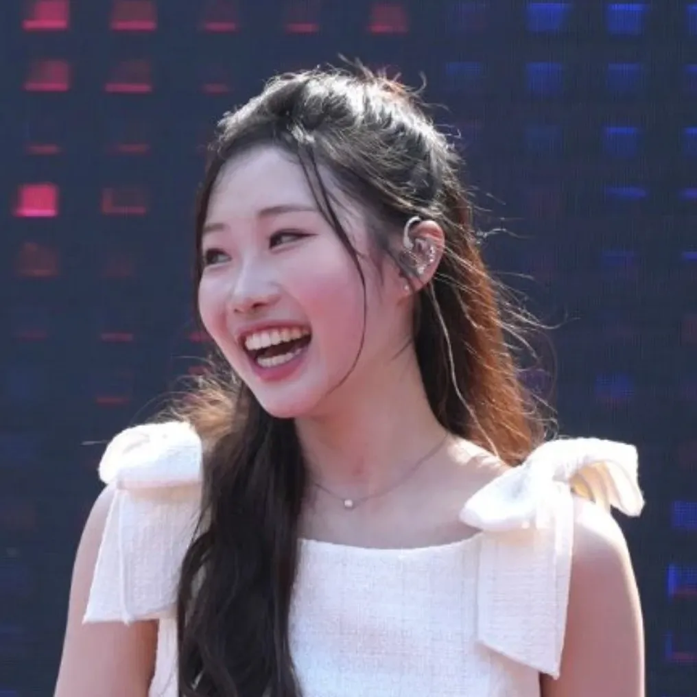 A moment captured by a fan of Jung Seojoo