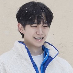 이준호의 최신 사진