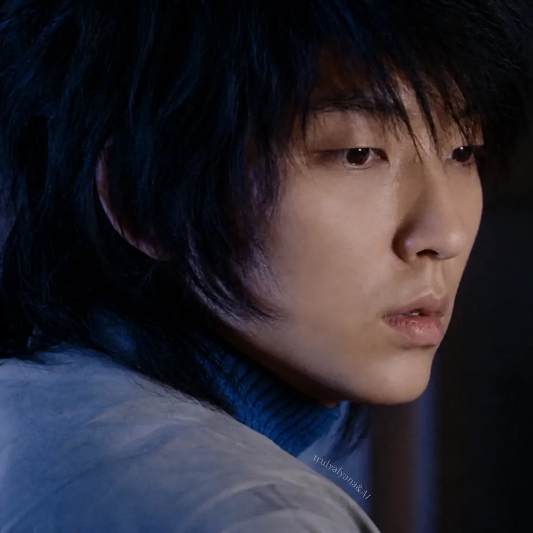 Recent activity shot of Lee Joongi