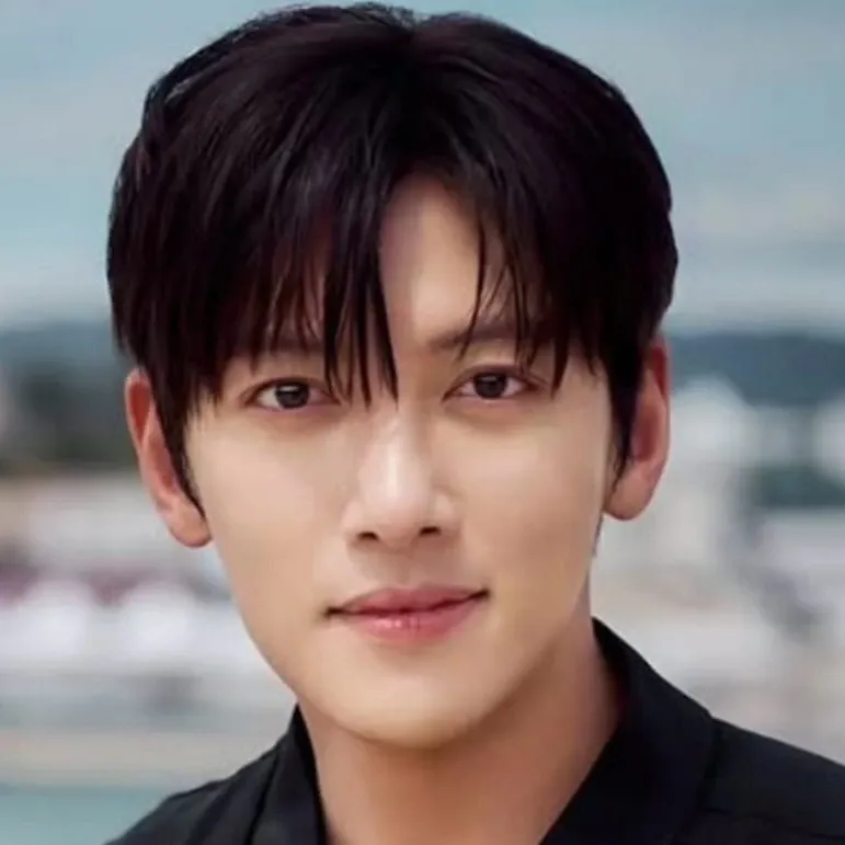 Recent activity shot of Ji Changwook