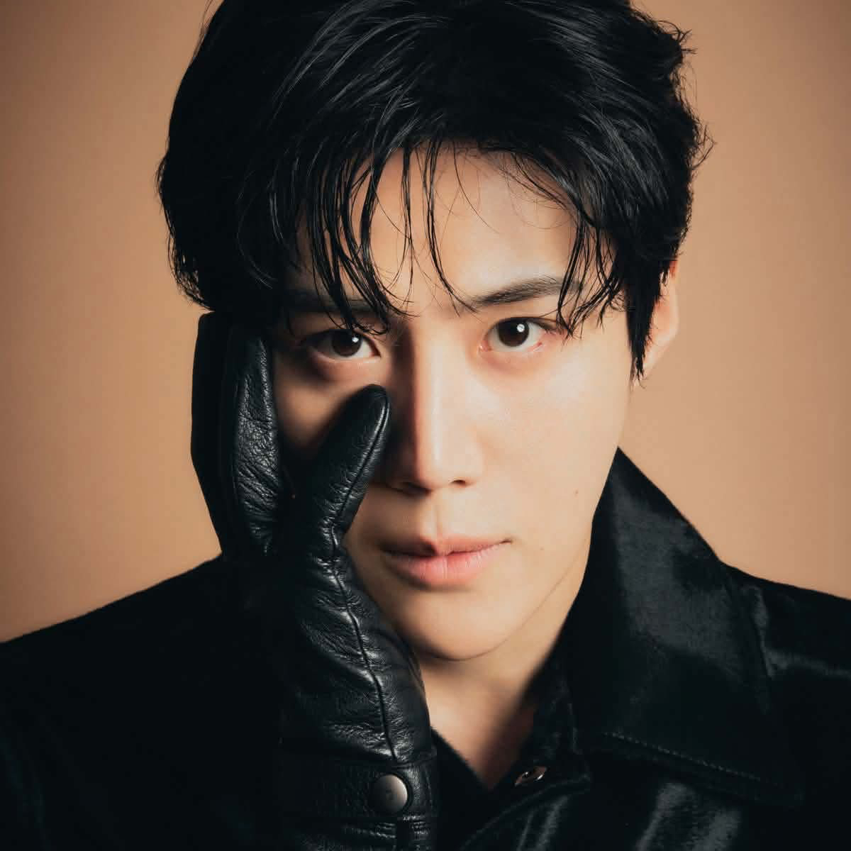 Behind-the-scenes cut of Kim Seonho