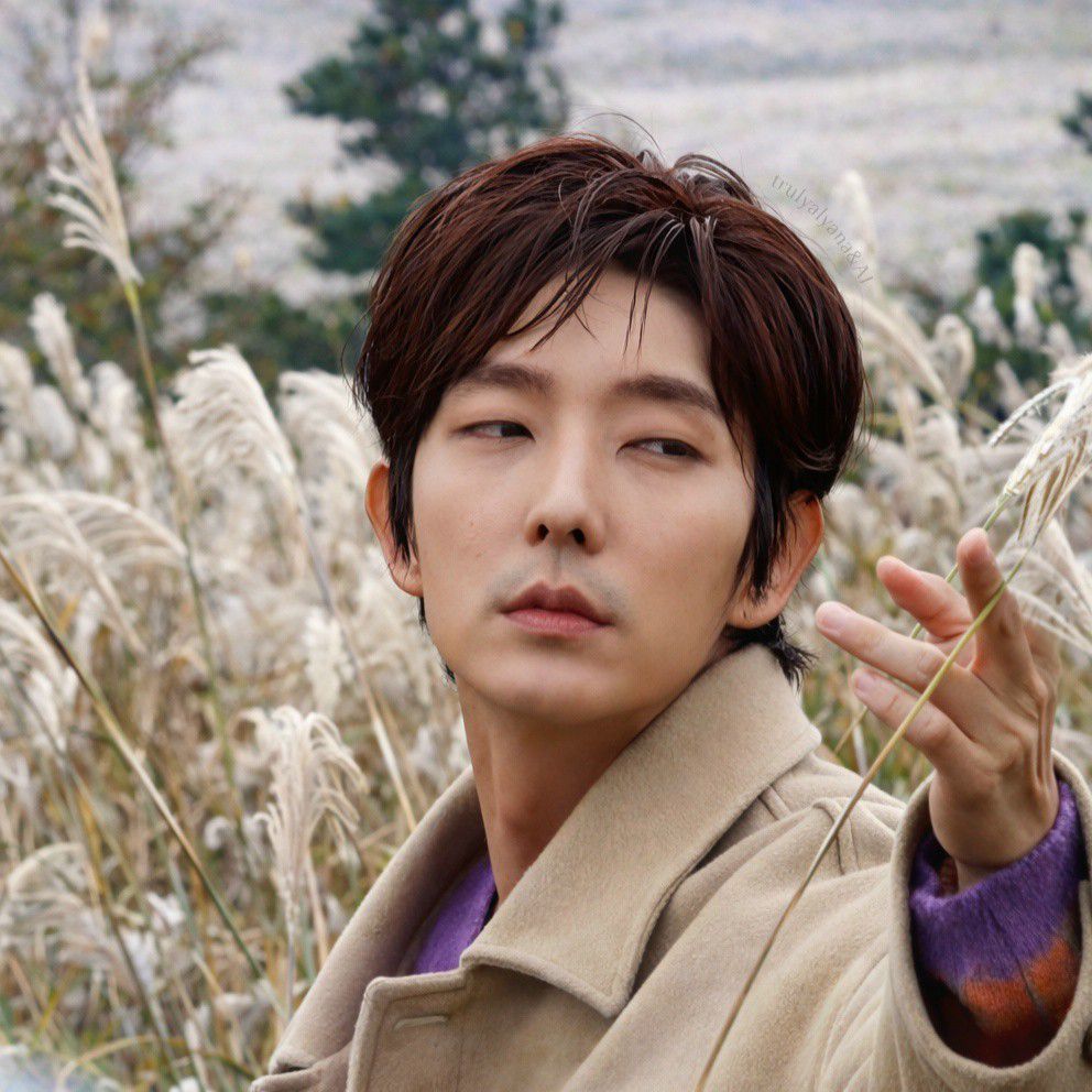 Behind-the-scenes cut of Lee Joongi