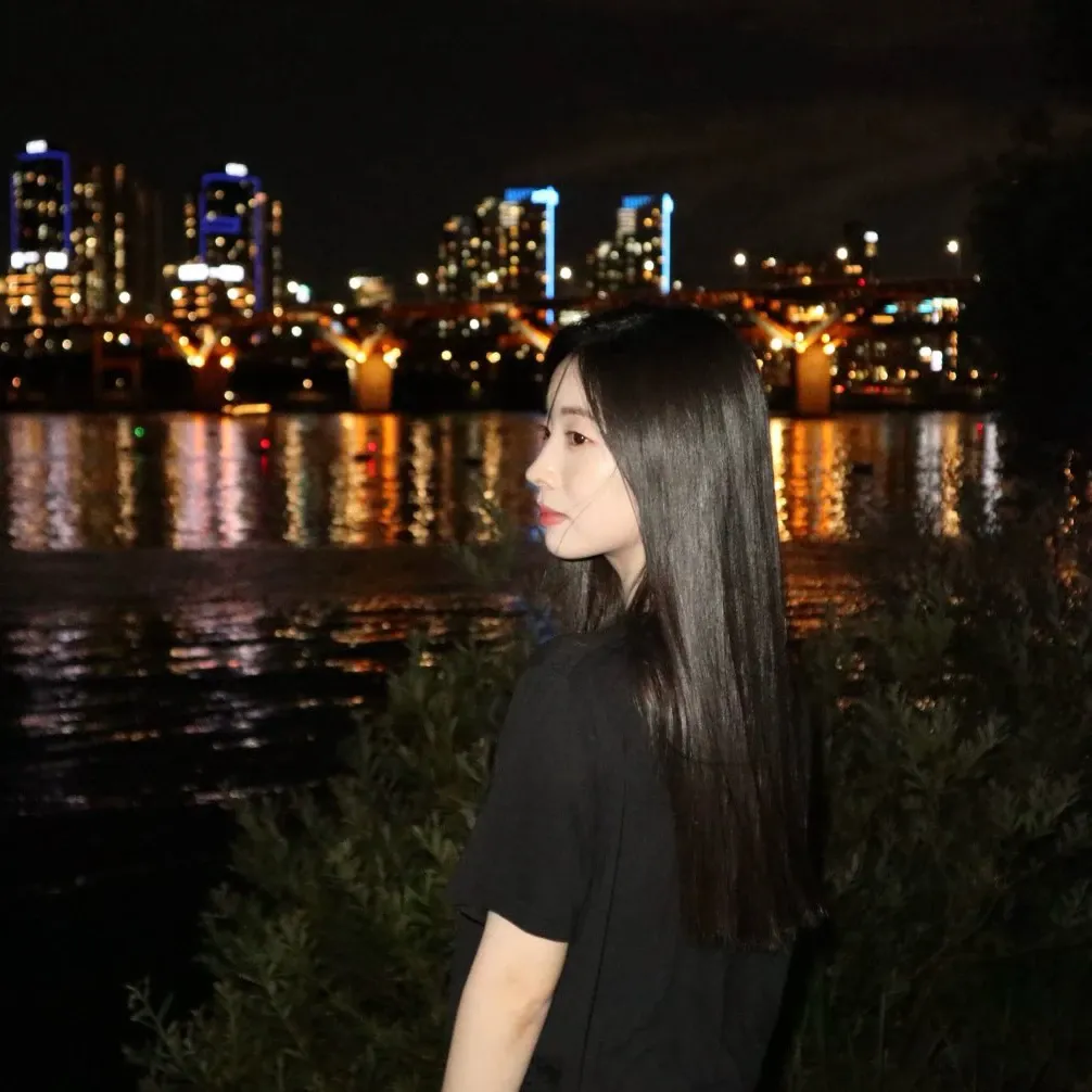 Behind-the-scenes cut of Dahyun