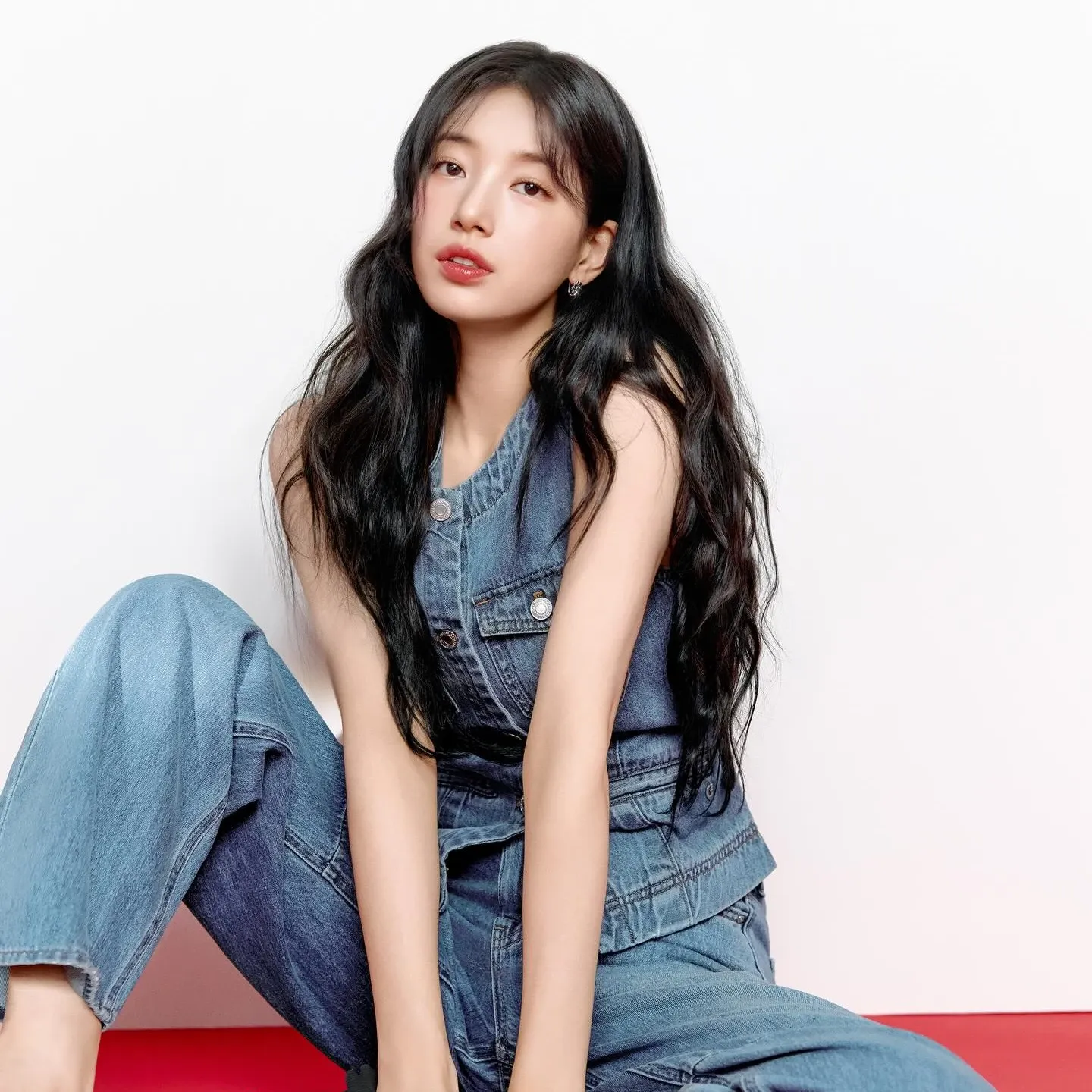 ペ・スジの最新写真