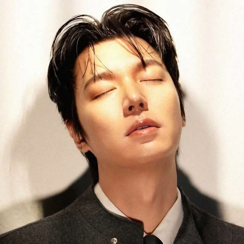 이민호 최근 활동샷