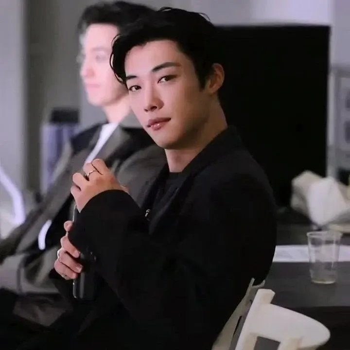 Latest photo of Woo Dohwan