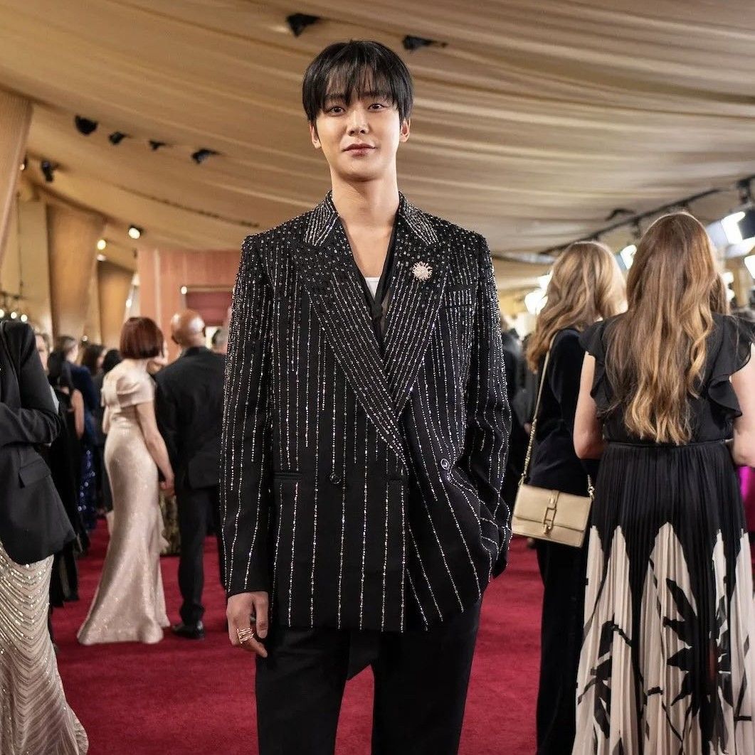 Foto kegiatan terbaru dari Rowoon