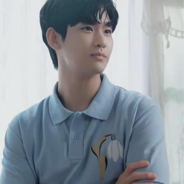 A moment captured by a fan of Kim Soohyun