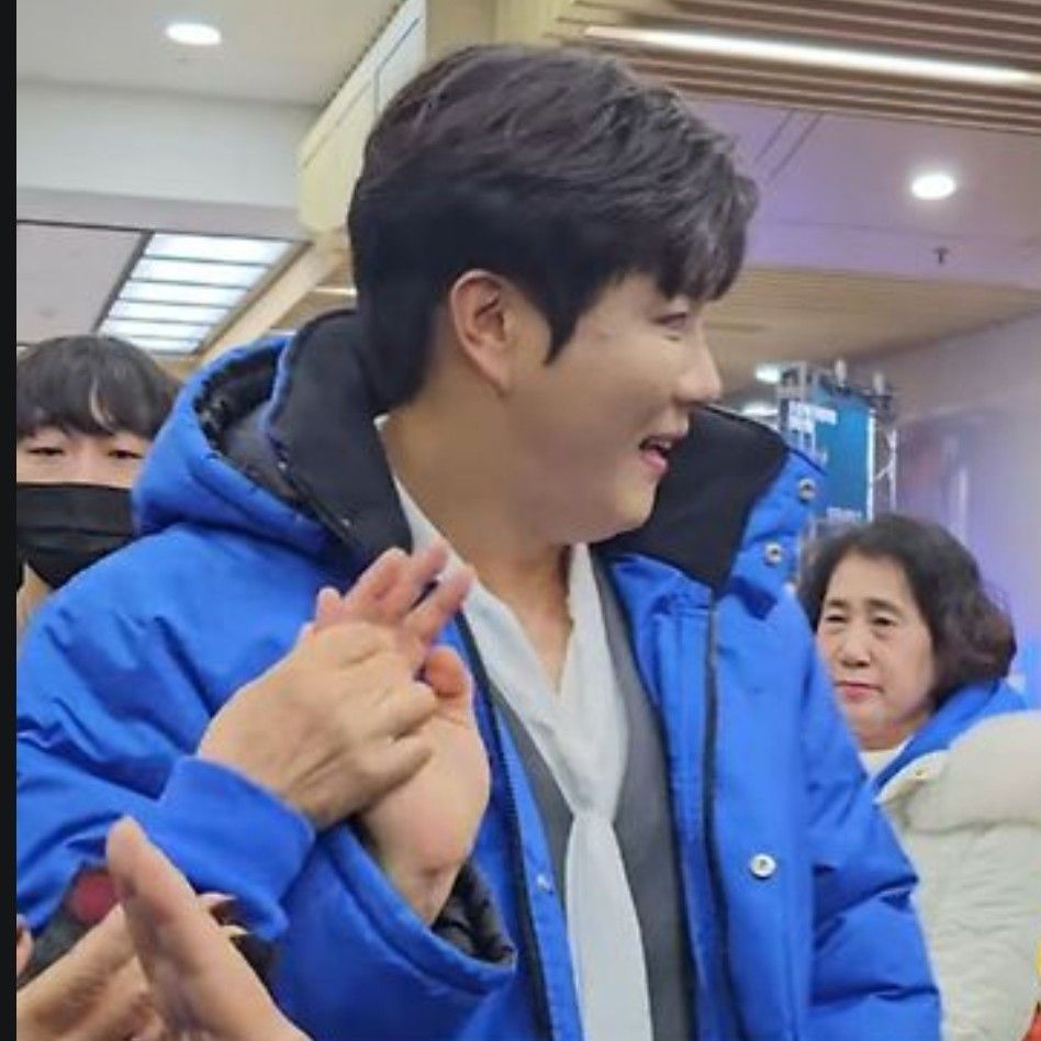 Latest photo of Jin Haesung