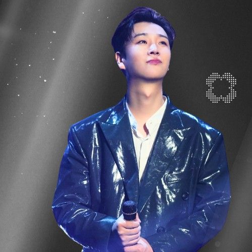 A moment captured by a fan of Song Minjun