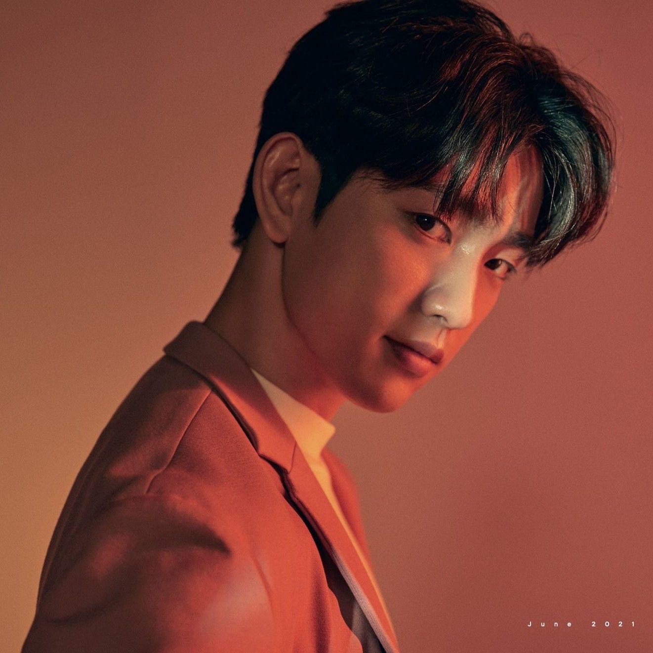 Momen yang diabadikan oleh penggemar Park Jinyoung